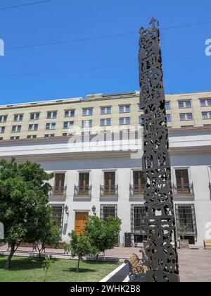 Santiago, Chili, 14 décembre 2013 - vue du parc à l'intérieur du Palacio de la Moneda, Santiago, Chili en Amérique du Sud Banque D'Images