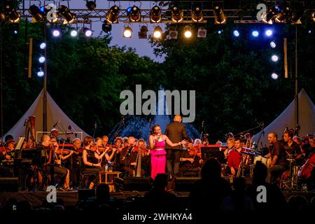 Concha Buika avec l'Orchestre symphonique des îles Baléares Banque D'Images