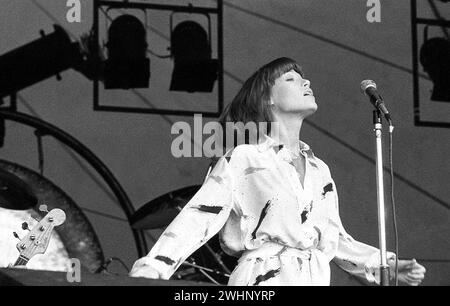 Kiki Dee, chanteuse pop soul britannique, en préformation au concert du Queen Hyde Park 18/9/1976 Banque D'Images