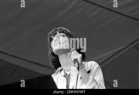 Kiki Dee, chanteuse pop soul britannique, en préformation au concert du Queen Hyde Park 18/9/1976 Banque D'Images