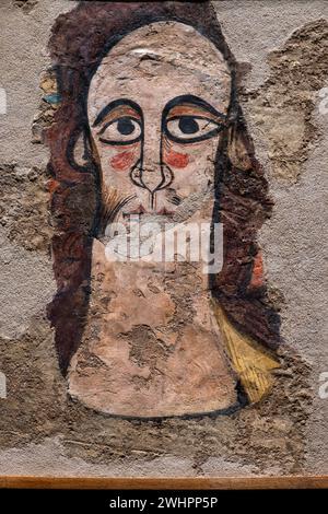 pantocrator de Ruesta, peintures murales de Ruesta, XIIe siècle, déchirées en fresque et transférées sur toile, viennent de l'église de San juan bautista à Ruest Banque D'Images