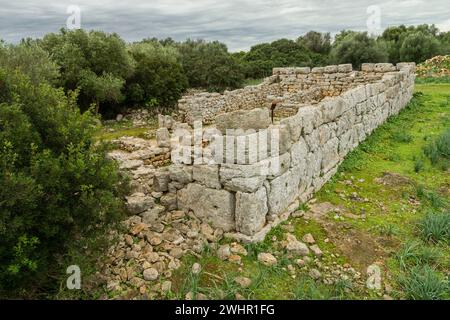 Talaiot techado.Yacimiento arqueologico de Hospitalet Vell. 1000-900 antes de Jesucristo. Majorque Banque D'Images