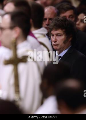 11 février 2024 - le président argentin JAVIER MILEI a assisté à la messe à l'occasion de la canonisation de la sainte Argentine Maria Antonoia DePaz y Figueroa dans les Basilique Pierre au Vatican. - État de la Cité du Vatican © EvandroInetti via ZUMA Wire (crédit image : © Evandro Inetti/ZUMA Press Wire) USAGE ÉDITORIAL SEULEMENT! Non destiné à UN USAGE commercial ! Banque D'Images