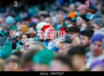 11 février 2024 ; Aviva Stadium, Dublin, Irlande : six Nations International Rugby, Irlande contre Italie ; deux supporters italiens avec peinture pour le visage Banque D'Images