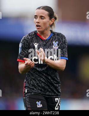 Les gestes Shanade Hopcroft de Crystal Palace lors du match de cinquième tour de la Coupe Adobe WFA à Kingsmeadow, Londres. Date de la photo : dimanche 11 février 2024. Banque D'Images