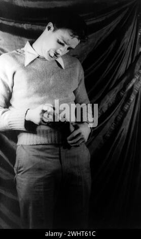 Carl Van Vechten photographie portrait de Marlon Brando (1924-2004) acteur américain dans Un tramway nommé désir, 1948 Banque D'Images