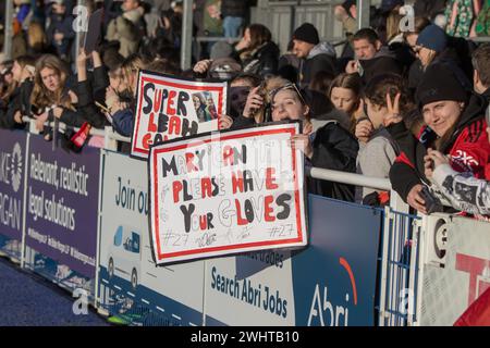 Eastleigh, Royaume-Uni. 11 février 2024. Jubilez les fans de Manchester United après le match de la FA Cup Adobe Womens entre Southampton et Manchester United au Silverlake Stadium, Eastleigh. (Tom Phillips/SPP) crédit : photo de presse sportive SPP. /Alamy Live News Banque D'Images