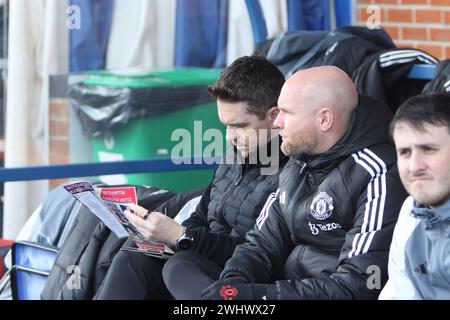 Marc Skinner Man Utd manager prend des notes Southampton FC Women v Manchester United Women's FA Cup au Silverlake Stadium Banque D'Images