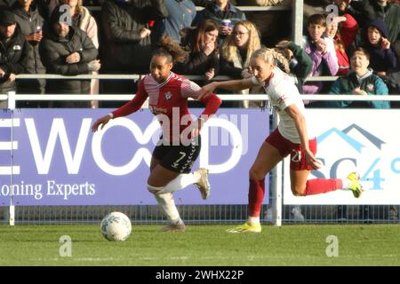 Lexi Lloyd-Smith et Millie Turner défenseur homme Utd femmes Southampton FC Women v Manchester United Women Adobe Women's FA Cup au Silverlake Stadium Banque D'Images