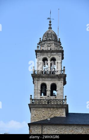 Vue détaillée de la ville espagnole de Ponferrada en galice espagne. Banque D'Images