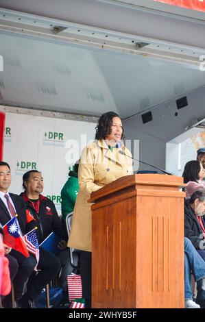 Washington, DC, Washington, DC, États-Unis. 11 février 2024. Muriel Bowser, maire de Washington DC, prend la parole au Festival lunaire 2024. (Crédit image : © Nick Mason/ZUMA Press Wire) USAGE ÉDITORIAL SEULEMENT! Non destiné à UN USAGE commercial ! Banque D'Images