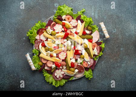 Fibre, salade du Guatemala, du Mexique et de l'Amérique latine, servie sur une grande assiette vue de dessus. Plat festif pour la Toussaint Day (jour de T Banque D'Images