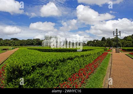 L'architecture du jardin botanique de Curitiba à Curitiba par une journée ensoleillée. Une exploration des merveilles architecturales du jardin botanique de Curitiba. Banque D'Images