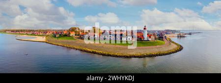 Urk pays-Bas octobre histroical port sur une journée ensoleillée, petite ville de Urk village pays-Bas Banque D'Images