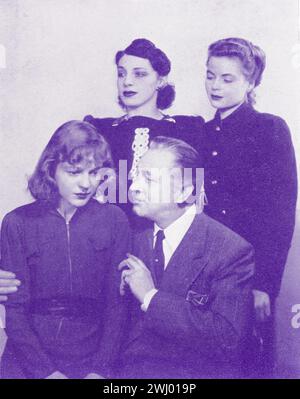 TALA BIRELL ELAINE BARRIE JOHN BARRYMORE et DOROTHY McGuire dans la nouvelle comédie MY DEAR CHILDREN 1940, réalisateur OTTO PREMINGER, scénaristes Catherine Turney et Jerry Horwin, produite par Richard Aldrich et Richard Myers au Belasco Theatre de Broadway, New York du 31 janvier au 18 mai 1940 Banque D'Images