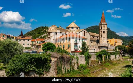 Architecture de Finalborgo Banque D'Images