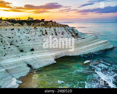 Scala dei Turchi, une falaise rocheuse sur la côte sud de la Sicile, Banque D'Images