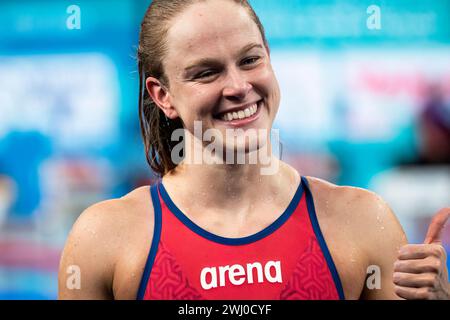 Doha, Qatar. 12 février 2024. Maaike de Waard, des pays-Bas, participe aux préliminaires de natation 100 dos féminin lors des 21es Championnats du monde de natation aquatique à l'Aspire Dome à Doha (Qatar), le 12 février 2024. Crédit : Insidefoto di andrea staccioli/Alamy Live News Banque D'Images