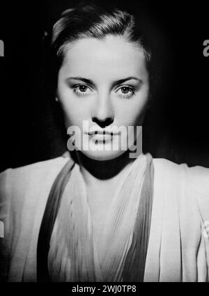 Portrait de Barbara Stanwyck - Photoplay, juin 1938 Banque D'Images