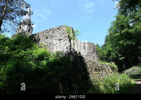 Ruine du château de l'église Gossam, Autriche Banque D'Images