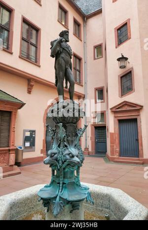 Fontaine Hercule dans la cour de la mairie de Francfort-sur-le-main à partir de 1904 Banque D'Images