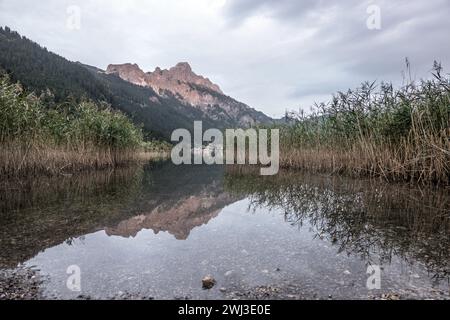 Haldensee dans la vallée de Tannheim Banque D'Images