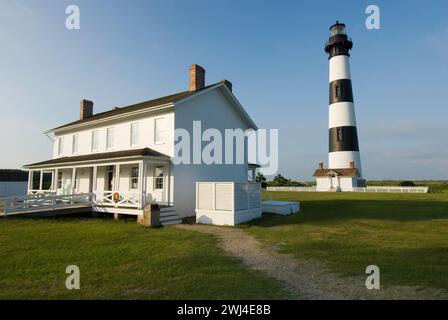 Phare de Bodie Island construit en 1872 est de 165 pieds de haut - également vieille maison de gardiens - Cape Hatteras National Seashore sur les rives extérieures - Nags Head Banque D'Images