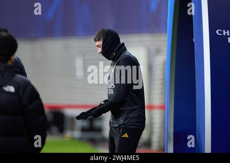 Leipzig, Allemagne. 12 février 2024. Federico Valverde du Real Madrid vu avant la séance d'entraînement à la veille de la manche 16 de l'UEFA Champions League, match de première manche entre le RB Leipzig et le Real Madrid CF au Red Bull Arena. Crédit : SOPA images Limited/Alamy Live News Banque D'Images