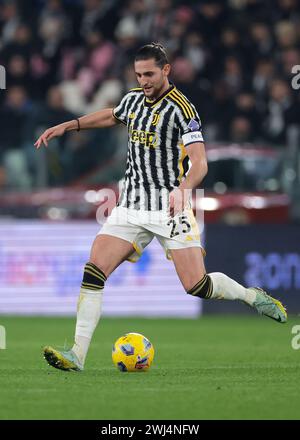 Turin, Italie. 12 février 2024. Adrien Rabiot de la Juventus lors du match de Serie A au stade Allianz, Turin. Le crédit photo devrait se lire : Jonathan Moscrop/Sportimage crédit : Sportimage Ltd/Alamy Live News Banque D'Images