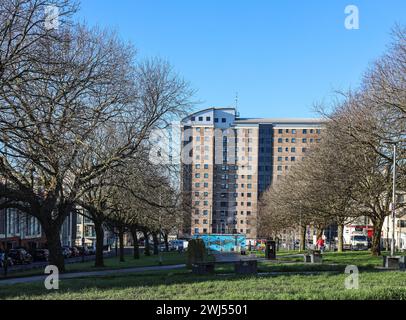 Marlborough House, maison de grande hauteur à Devonport Plymouth. Vue sur Granby Green jusqu'à l'avant. Banque D'Images