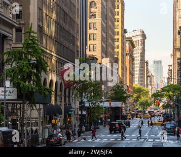 New york, Etats-Unis - 15 mai 2019: Très grande rue dans la ville de New York, Etats-Unis Banque D'Images