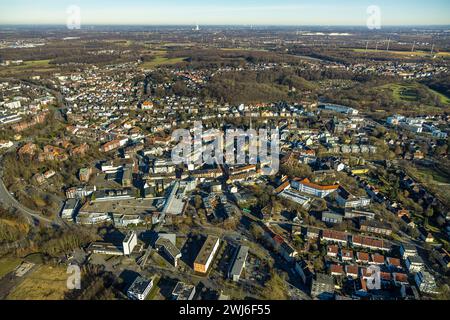 Luftbild, ville Stadtzentrum mit kath. Prog Lambertus Kirche, Fernsicht und Himmel mit Wolken, Castrop-Rauxel, Ruhrgebiet, Nordrhein-Westfalen, Deutschland ACHTUNGxMINDESTHONORARx60xEURO *** vue aérienne, centre-ville avec église catholique St Lambertus, vue lointaine et ciel avec nuages, Castrop Rauxel, région de la Ruhr, Rhénanie du Nord-Westphalie, Allemagne ACHTUNGxMINDESTHONORARxMINDESTHONORARx60xEURO Banque D'Images