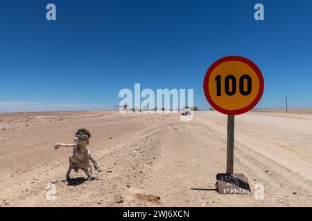 Vendeurs de rue sur la route C35 en Namibie Banque D'Images