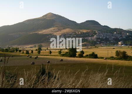 Paysage de montagne à Roccaraso, province de L'Aquila, Abruzzes, Italie, en été Banque D'Images