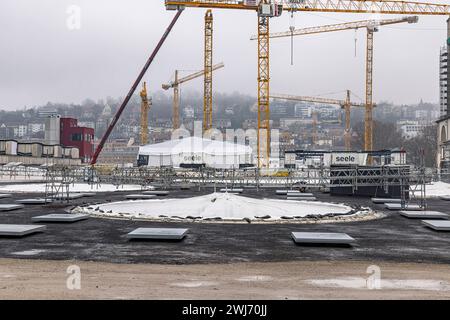 Baustelle Stuttgart 21, ein neuer Hauptbahnhof für Stuttgart. Rechts der Bonatzbau. // 11.02.2024 : Stuttgart, Bade-Württemberg, Deutschland, Europa *** chantier Stuttgart 21, une nouvelle gare centrale pour Stuttgart droite Bonatzbau 11 02 2024 Stuttgart, Bade-Württemberg, Allemagne, Europe Banque D'Images