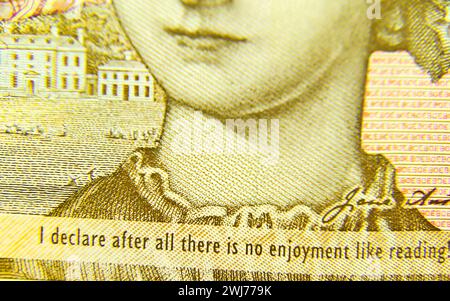 Gros plan du revers d'un billet de 10 £ du Royaume-Uni représentant un portrait de l'auteure Jane Austen avec mise au point sélective Banque D'Images