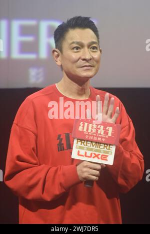 Hangzhou, Chine. 13 février 2024. L'acteur hongkongais Andy Lau fait la promotion de son nouveau film ''The Movie Emperor'' dans un cinéma de Hangzhou, province du Zhejiang, Chine, le 13 février 2024. (Photo de Costfoto/NurPhoto) crédit : NurPhoto SRL/Alamy Live News Banque D'Images
