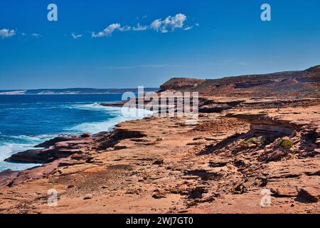 Paysage de falaises côtières basses le long du Mushroom Rock Trail, parc national de Kalbarri, Australie occidentale Banque D'Images