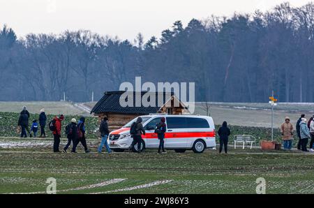 Ein Polizeifahrzeug des Kantonspolizei Zürich ist auf einer Kontrollfahrt. DAS Fahrzeug ist ein Mercedes Vito. (Zürich, Schweiz, 14.01.2024) Banque D'Images