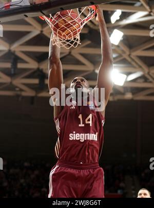 Serge Ibaka #14 von FC Bayern Muenchen FC Bayern Muenchen vs Niners Chemnitz easyCredit BBL Basketball saison 2023/24 21. Spieltag 13.02.2024 BMW Park © diebilderwelt / Alamy Stock Banque D'Images