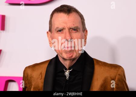 Londres, Royaume-Uni. 13 février 2023. Timothy Spall assiste à la première européenne de Wicked Little Letters à Odeon luxe, Leicester Square, Londres. Le crédit photo devrait se lire comme suit : Matt Crossick/Empics/Alamy Live News Banque D'Images