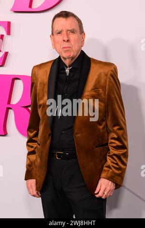 Londres, Royaume-Uni. 13 février 2023. Timothy Spall assiste à la première européenne de Wicked Little Letters à Odeon luxe, Leicester Square, Londres. Le crédit photo devrait se lire comme suit : Matt Crossick/Empics/Alamy Live News Banque D'Images