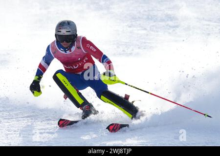 Sapporo, Japon. 13 février 2024. Arthur Bauchet (FRA) ski alpin : Slalom masculin debout à Sapporo Teine lors de la Coupe du monde de ski para alpin 2024 FIS à Sapporo, Japon . Crédit : SportsPressJP/AFLO/Alamy Live News Banque D'Images