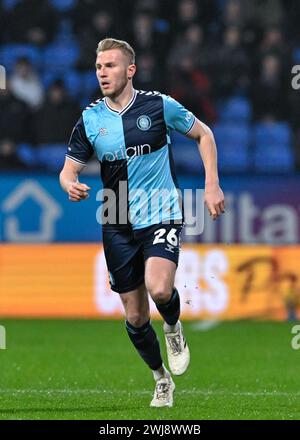 Jason McCarthy de Wycombe Wanderers, lors du match de Sky Bet League 1 Bolton Wanderers vs Wycombe Wanderers au Toughsheet Community Stadium, Bolton, Royaume-Uni, 13 février 2024 (photo de Cody Froggatt/News images) Banque D'Images