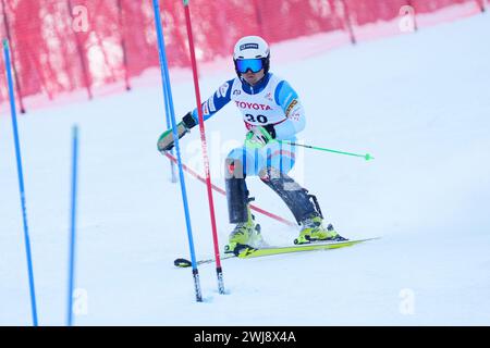 Sapporo, Japon. 13 février 2024. Kohei Takahashi (JPN) ski alpin : Slalom masculin debout à Sapporo Teine lors de la Coupe du monde de ski para alpin FIS 2024 à Sapporo, Japon . Crédit : SportsPressJP/AFLO/Alamy Live News Banque D'Images