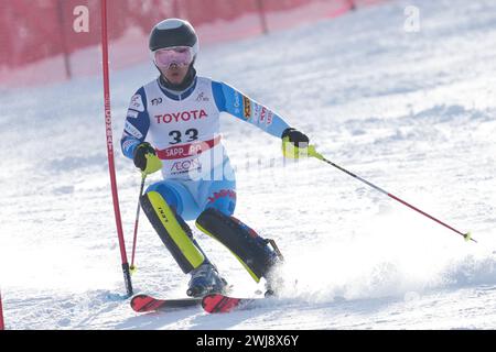 Sapporo, Japon. 13 février 2024. Yamato Aoki (JPN) ski alpin : Slalom masculin debout à Sapporo Teine lors de la Coupe du monde de ski para alpin FIS 2024 à Sapporo, Japon . Crédit : SportsPressJP/AFLO/Alamy Live News Banque D'Images
