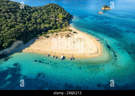 Vue aérienne de l'île de Marathonisi près de l'île de Zakynthos en Grèce Banque D'Images