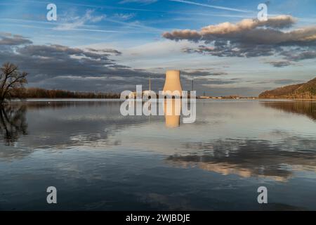 La dernière centrale nucléaire allemande à fermer. Centrale nucléaire ISAR en Bavière. Banque D'Images