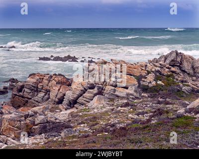 Arniston est une petite colonie balnéaire sur la côte de la région d'Overberg en Afrique du Sud Banque D'Images