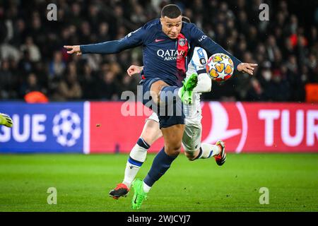 Paris, France, France. 14 février 2024. Kylian MBAPPE du PSG lors du match de l'UEFA Champions League entre le Paris Saint-Germain et la Real Sociedad au stade du Parc des Princes le 14 février 2024 à Paris. (Crédit image : © Matthieu Mirville/ZUMA Press Wire) USAGE ÉDITORIAL SEULEMENT! Non destiné à UN USAGE commercial ! Banque D'Images